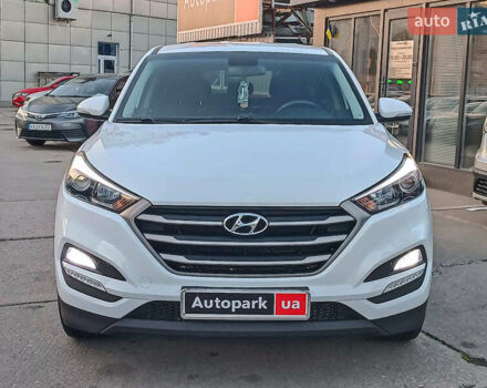 Хендай Туксон 2017 в Харькове на Automoto.ua Белый Хендай Туксон, объемом двигателя 2 л и пробегом 146 тыс. км за 16490 $, фото 2 на Automoto.ua