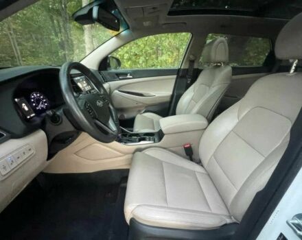 Хендай Туксон 2017 в Ужгороде на Automoto.ua Белый Хендай Туксон, объемом двигателя 1.6 л и пробегом 64 тыс. км за 7200 $, фото 7 на Automoto.ua