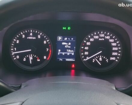 Белый Хендай Туксон, объемом двигателя 2 л и пробегом 146 тыс. км за 16490 $, фото 21 на Automoto.ua
