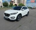 Белый Хендай Туксон, объемом двигателя 2 л и пробегом 100 тыс. км за 23000 $, фото 1 на Automoto.ua