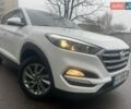 Белый Хендай Туксон, объемом двигателя 2 л и пробегом 148 тыс. км за 16500 $, фото 1 на Automoto.ua