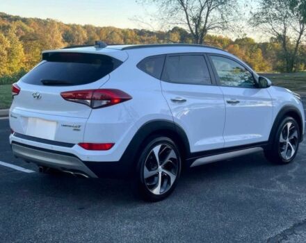Хендай Туксон 2017 в Ужгороде на Automoto.ua Белый Хендай Туксон, объемом двигателя 1.6 л и пробегом 64 тыс. км за 7200 $, фото 2 на Automoto.ua