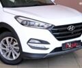 Белый Хендай Туксон, объемом двигателя 2 л и пробегом 126 тыс. км за 14900 $, фото 2 на Automoto.ua