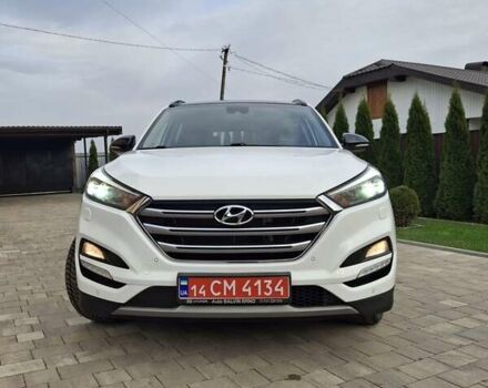Белый Хендай Туксон, объемом двигателя 2 л и пробегом 203 тыс. км за 18700 $, фото 14 на Automoto.ua