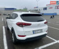 Белый Хендай Туксон, объемом двигателя 2 л и пробегом 91 тыс. км за 15900 $, фото 6 на Automoto.ua