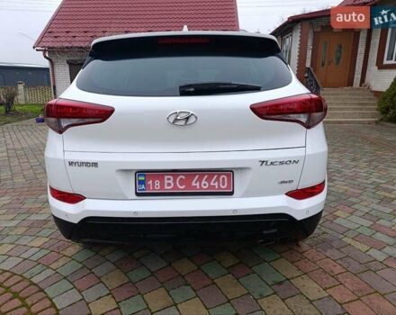 Білий Хендай Туксон, об'ємом двигуна 2 л та пробігом 169 тис. км за 19999 $, фото 46 на Automoto.ua