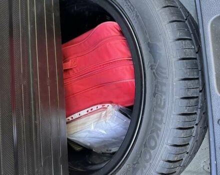 Белый Хендай Туксон, объемом двигателя 2 л и пробегом 97 тыс. км за 24800 $, фото 28 на Automoto.ua