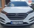 Белый Хендай Туксон, объемом двигателя 1.69 л и пробегом 227 тыс. км за 18600 $, фото 1 на Automoto.ua