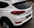 Белый Хендай Туксон, объемом двигателя 2 л и пробегом 90 тыс. км за 13800 $, фото 5 на Automoto.ua