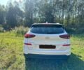 Белый Хендай Туксон, объемом двигателя 2 л и пробегом 101 тыс. км за 15000 $, фото 5 на Automoto.ua