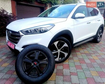 Хендай Туксон 2018 в Львове на Automoto.ua Белый Хендай Туксон, объемом двигателя 2 л и пробегом 169 тыс. км за 21400 $, фото 13 на Automoto.ua