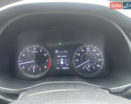 Белый Хендай Туксон, объемом двигателя 2 л и пробегом 91 тыс. км за 15900 $, фото 35 на Automoto.ua