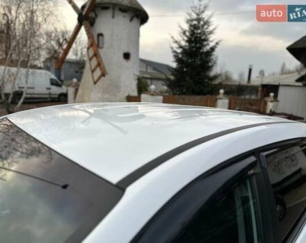 Белый Хендай Туксон, объемом двигателя 2 л и пробегом 131 тыс. км за 17600 $, фото 10 на Automoto.ua