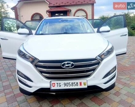 Хендай Туксон 2018 в Львове на Automoto.ua Белый Хендай Туксон, объемом двигателя 2 л и пробегом 169 тыс. км за 21400 $, фото 23 на Automoto.ua