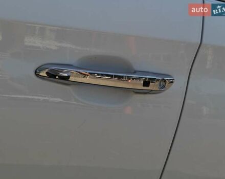 Белый Хендай Туксон, объемом двигателя 2 л и пробегом 99 тыс. км за 20500 $, фото 10 на Automoto.ua