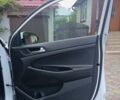 Хендай Туксон 2018 в Львове на Automoto.ua Белый Хендай Туксон, объемом двигателя 2 л и пробегом 169 тыс. км за 21400 $, фото 51 на Automoto.ua