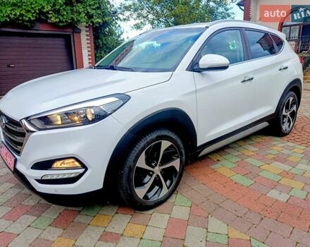 Хендай Туксон 2018 в Львове на Automoto.ua Белый Хендай Туксон, объемом двигателя 2 л и пробегом 169 тыс. км за 21400 $, фото 25 на Automoto.ua