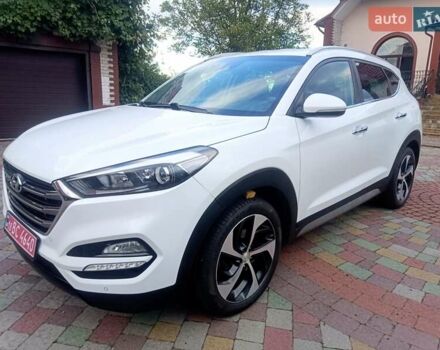 Хендай Туксон 2018 в Львове на Automoto.ua Белый Хендай Туксон, объемом двигателя 2 л и пробегом 169 тыс. км за 21400 $, фото 20 на Automoto.ua