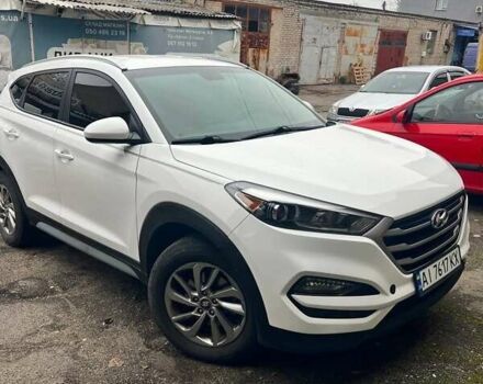 Белый Хендай Туксон, объемом двигателя 2 л и пробегом 96 тыс. км за 16900 $, фото 8 на Automoto.ua