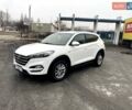 Белый Хендай Туксон, объемом двигателя 1.69 л и пробегом 163 тыс. км за 15499 $, фото 3 на Automoto.ua