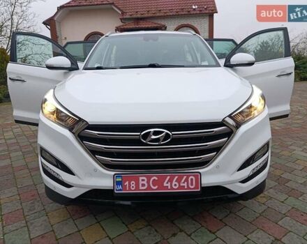 Білий Хендай Туксон, об'ємом двигуна 2 л та пробігом 169 тис. км за 19999 $, фото 95 на Automoto.ua