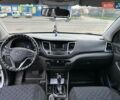 Белый Хендай Туксон, объемом двигателя 2 л и пробегом 131 тыс. км за 17600 $, фото 26 на Automoto.ua