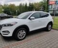 Белый Хендай Туксон, объемом двигателя 2 л и пробегом 55 тыс. км за 25000 $, фото 2 на Automoto.ua