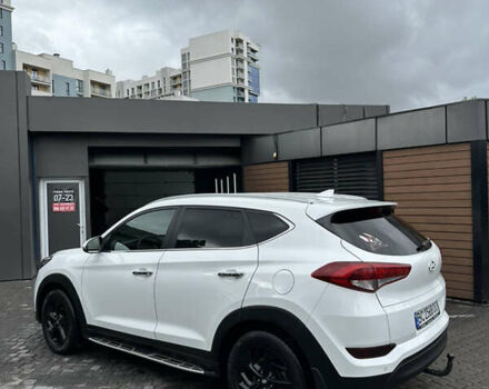 Хендай Туксон 2018 у Львові на Automoto.ua Білий Хендай Туксон, об'ємом двигуна 2 л та пробігом 151 тис. км за 20900 $, фото 3 на Automoto.ua