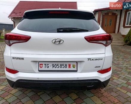 Білий Хендай Туксон, об'ємом двигуна 2 л та пробігом 169 тис. км за 19999 $, фото 88 на Automoto.ua
