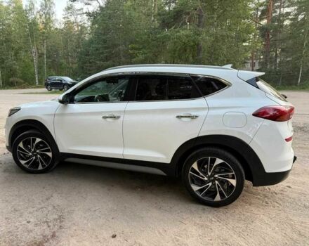 Хендай Туксон 2018 в Одессе на Automoto.ua Белый Хендай Туксон, объемом двигателя 2 л и пробегом 120 тыс. км за 20000 $, фото 2 на Automoto.ua