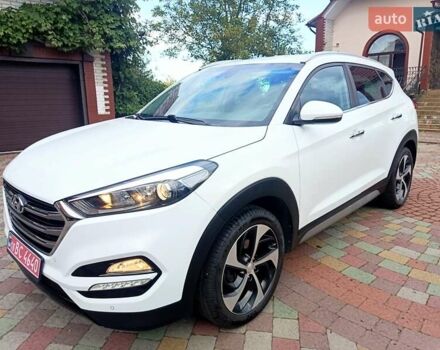 Хендай Туксон 2018 в Львове на Automoto.ua Белый Хендай Туксон, объемом двигателя 2 л и пробегом 169 тыс. км за 21400 $, фото 9 на Automoto.ua