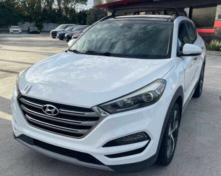 Білий Хендай Туксон, об'ємом двигуна 1.6 л та пробігом 40 тис. км за 12100 $, фото 2 на Automoto.ua