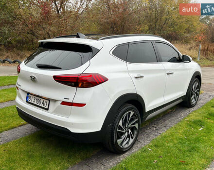 Хендай Туксон 2018 в Киеве на Automoto.ua Белый Хендай Туксон, объемом двигателя 2 л и пробегом 102 тыс. км за 25500 $, фото 1 на Automoto.ua