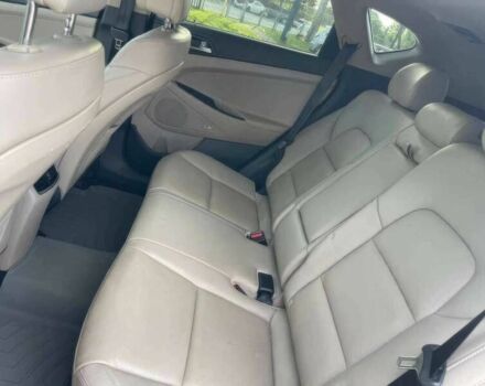 Білий Хендай Туксон, об'ємом двигуна 1.6 л та пробігом 40 тис. км за 12100 $, фото 9 на Automoto.ua