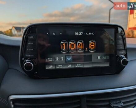 Білий Хендай Туксон, об'ємом двигуна 1.6 л та пробігом 152 тис. км за 21950 $, фото 82 на Automoto.ua