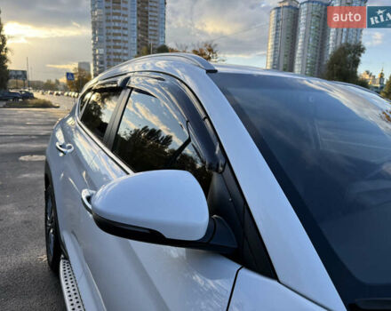 Белый Хендай Туксон, объемом двигателя 1.6 л и пробегом 53 тыс. км за 22500 $, фото 11 на Automoto.ua