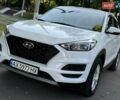 Белый Хендай Туксон, объемом двигателя 2 л и пробегом 55 тыс. км за 19999 $, фото 31 на Automoto.ua