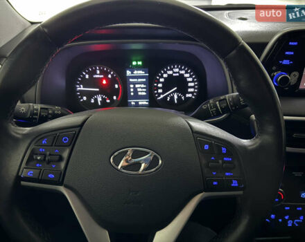 Белый Хендай Туксон, объемом двигателя 1.6 л и пробегом 53 тыс. км за 22500 $, фото 19 на Automoto.ua