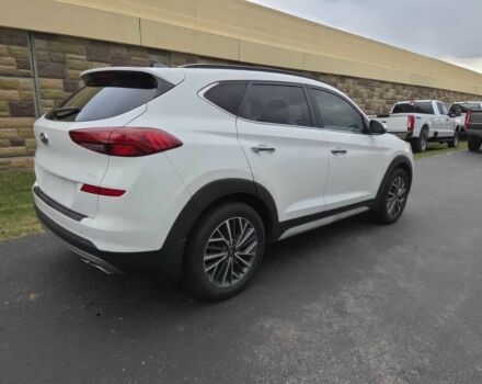 Белый Хендай Туксон, объемом двигателя 2.4 л и пробегом 40 тыс. км за 8600 $, фото 5 на Automoto.ua