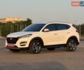 Белый Хендай Туксон, объемом двигателя 2 л и пробегом 119 тыс. км за 23500 $, фото 15 на Automoto.ua