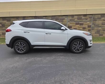 Белый Хендай Туксон, объемом двигателя 2.4 л и пробегом 40 тыс. км за 8600 $, фото 6 на Automoto.ua