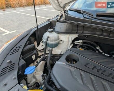 Білий Хендай Туксон, об'ємом двигуна 1.6 л та пробігом 152 тис. км за 21950 $, фото 75 на Automoto.ua