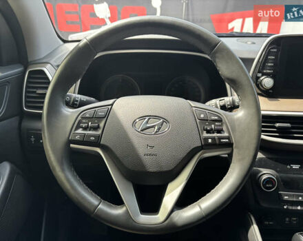 Белый Хендай Туксон, объемом двигателя 1.58 л и пробегом 107 тыс. км за 18500 $, фото 18 на Automoto.ua