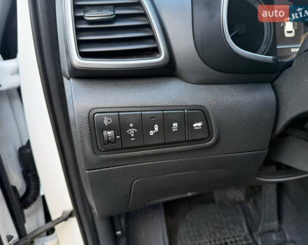 Белый Хендай Туксон, объемом двигателя 1.6 л и пробегом 53 тыс. км за 22500 $, фото 28 на Automoto.ua