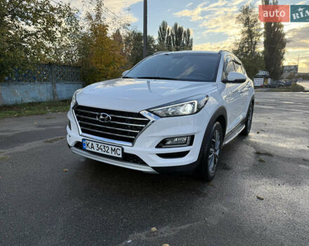 Белый Хендай Туксон, объемом двигателя 1.6 л и пробегом 53 тыс. км за 22500 $, фото 1 на Automoto.ua