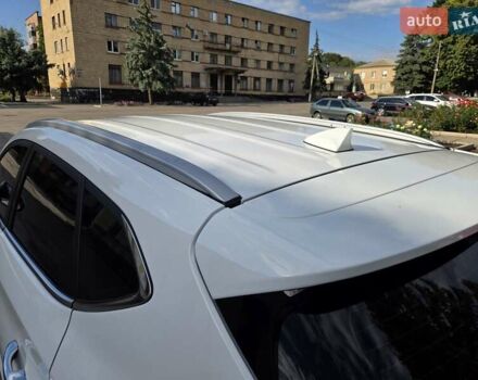 Белый Хендай Туксон, объемом двигателя 2 л и пробегом 71 тыс. км за 22800 $, фото 19 на Automoto.ua