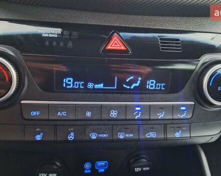 Белый Хендай Туксон, объемом двигателя 1.6 л и пробегом 188 тыс. км за 17900 $, фото 30 на Automoto.ua