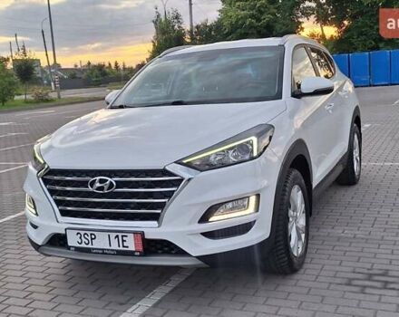 Белый Хендай Туксон, объемом двигателя 1.6 л и пробегом 188 тыс. км за 17900 $, фото 50 на Automoto.ua