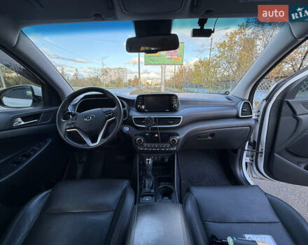 Белый Хендай Туксон, объемом двигателя 1.6 л и пробегом 53 тыс. км за 22500 $, фото 31 на Automoto.ua