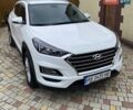 Белый Хендай Туксон, объемом двигателя 2 л и пробегом 43 тыс. км за 23300 $, фото 1 на Automoto.ua